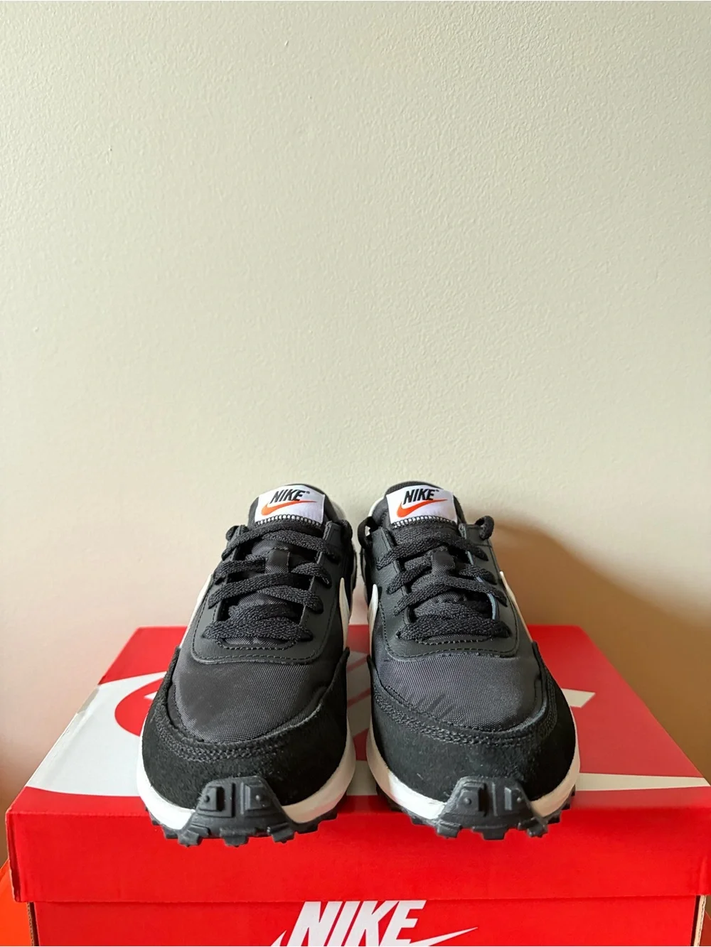 Nike Waffle Debut Black White DH9523-002 Women’s Size 7.5